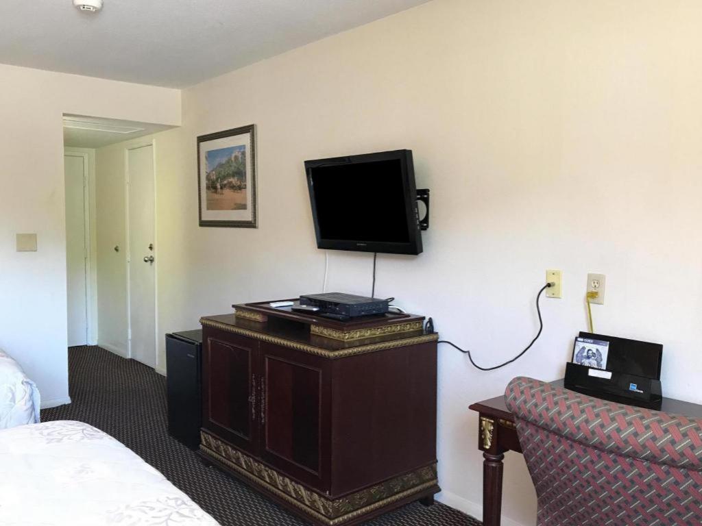 America'S Best Inn Urbana Champaign Extérieur photo