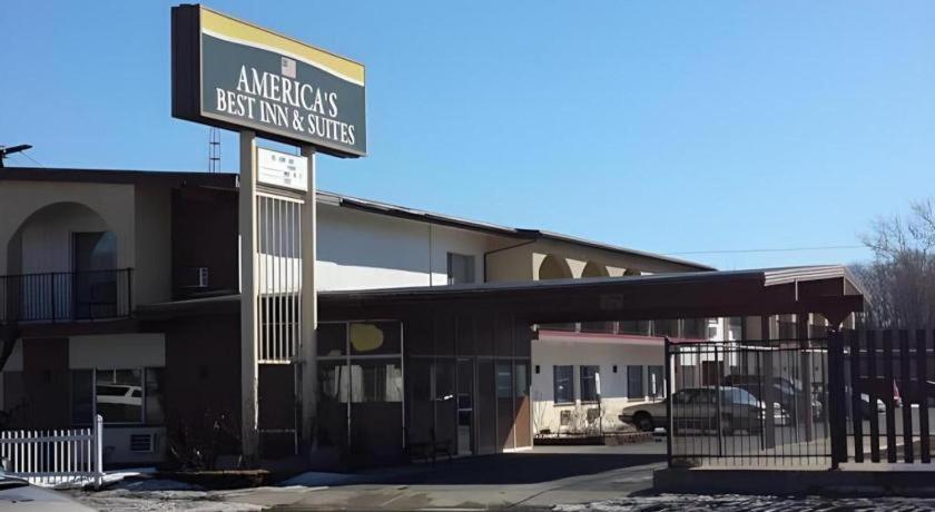 America'S Best Inn Urbana Champaign Extérieur photo