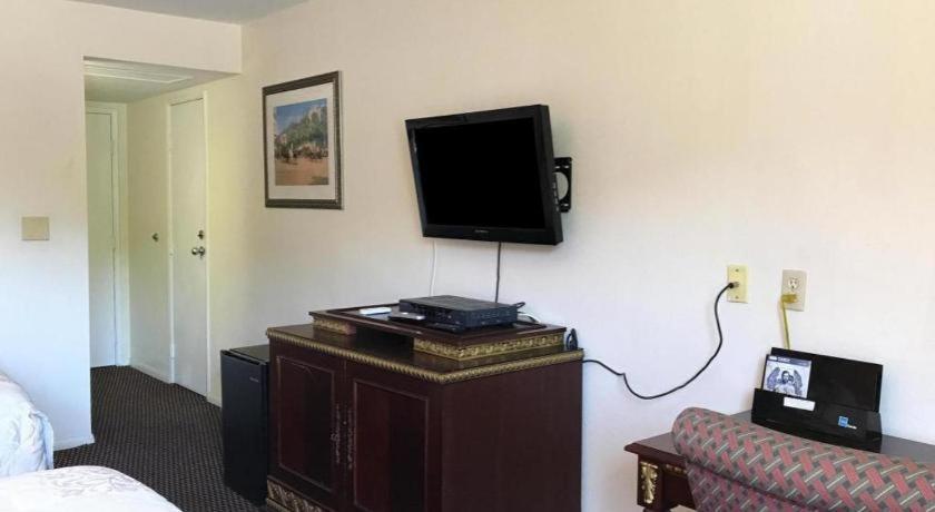 America'S Best Inn Urbana Champaign Extérieur photo